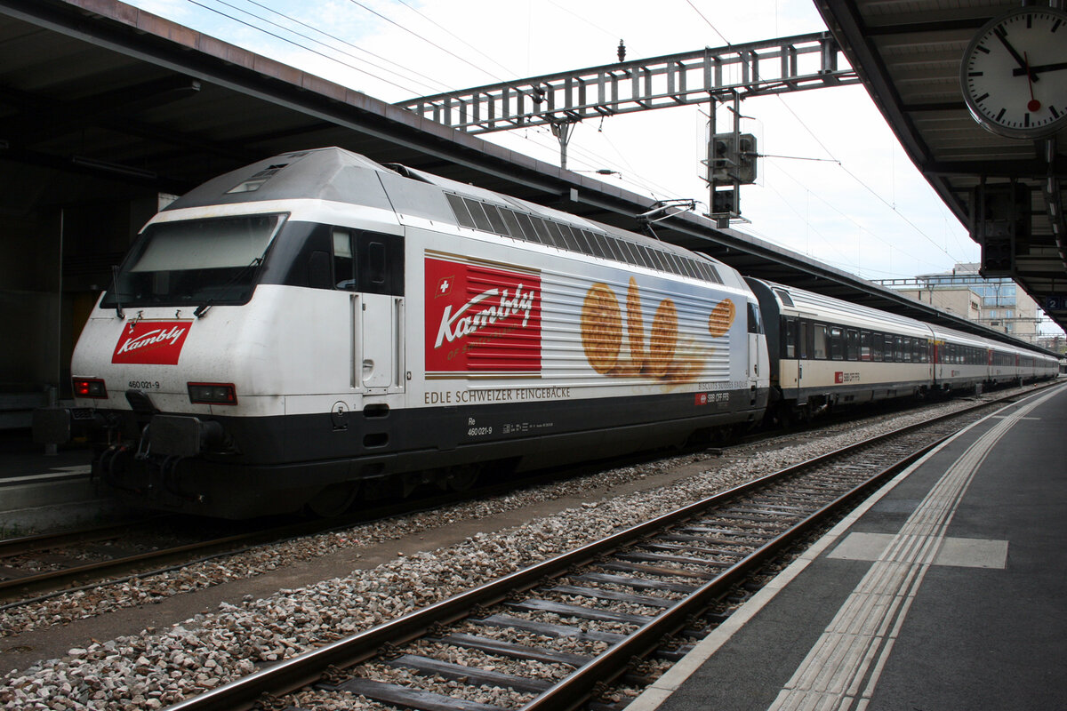 Re 460-021  Kambly  at Geneva Main Station. 05/07/2008