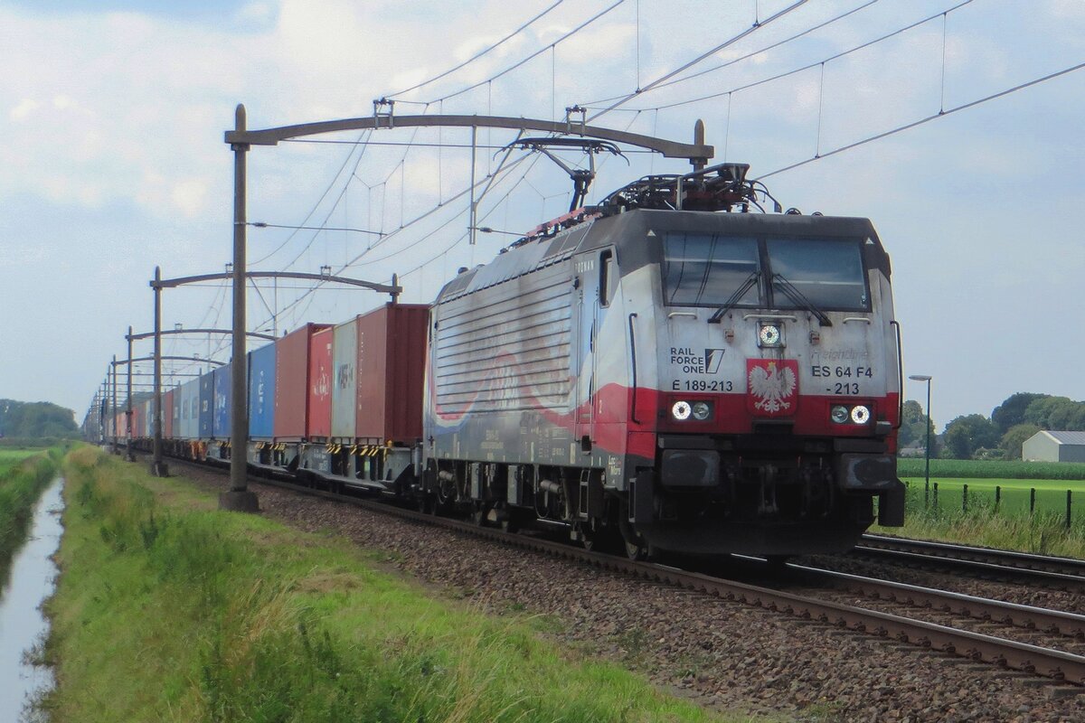 RFO 189 213 shows up at Hulten on a sunny 9 July 2021. 
