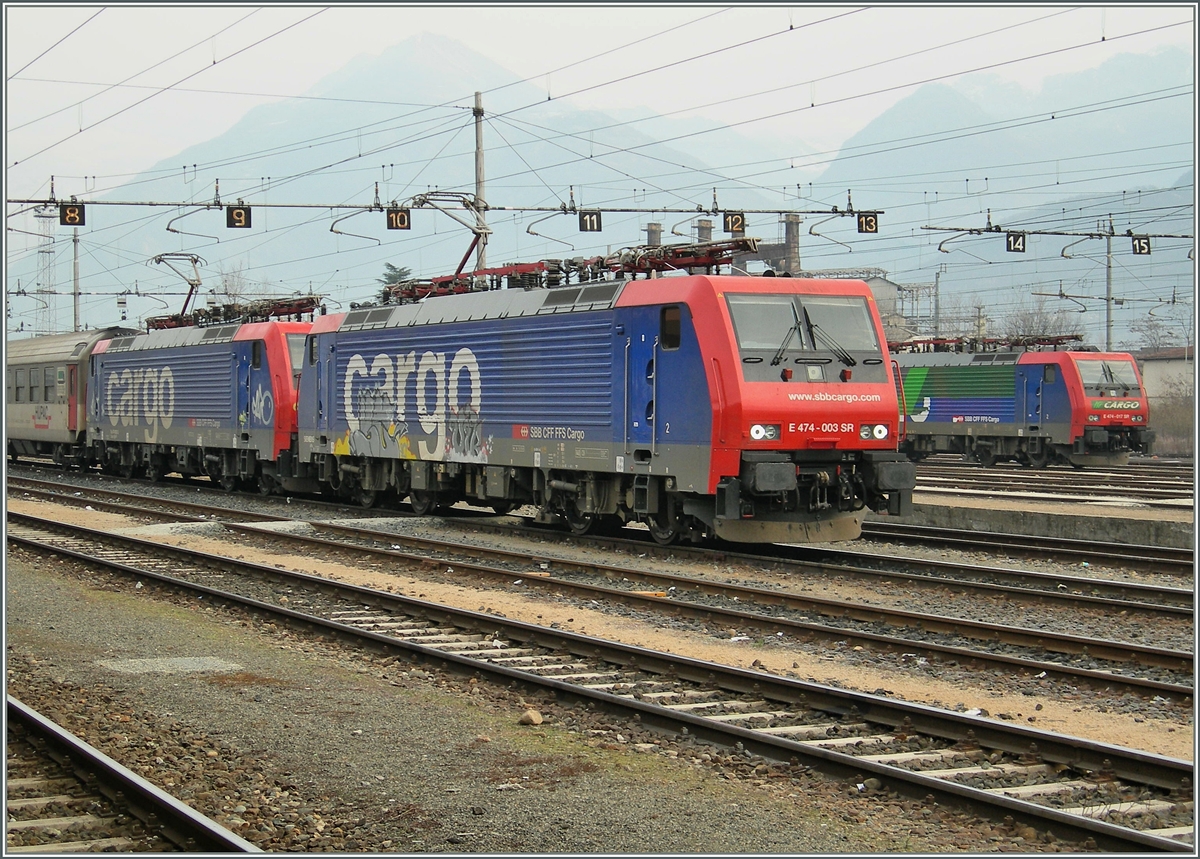 SBB Cargo Re 474 in Domodossola. 
06.02.2007