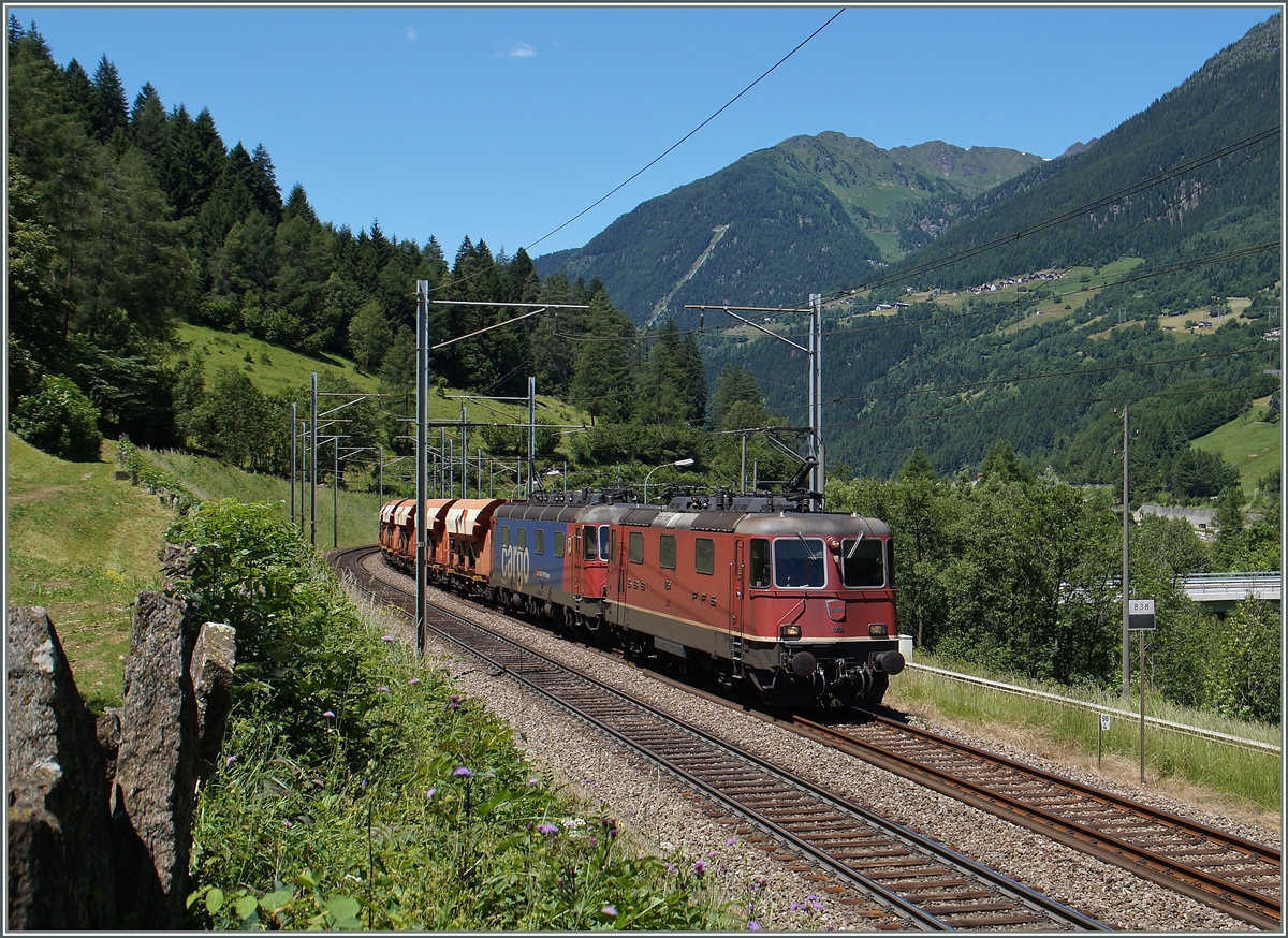 SBB Re 10/10 near Rodi Fiesso. 
24.06.2015