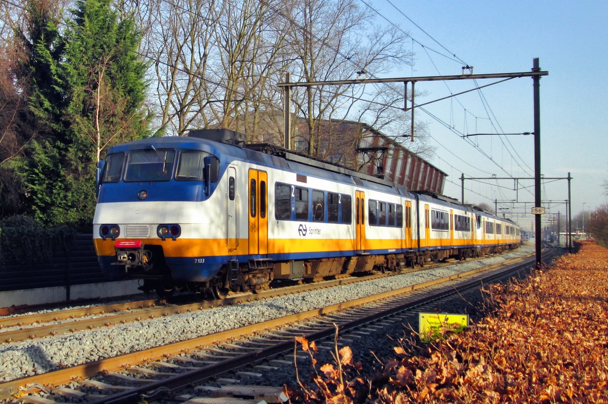 SGMm 2133 leaves Wijchen for Boxtel on 20 December 2016.
