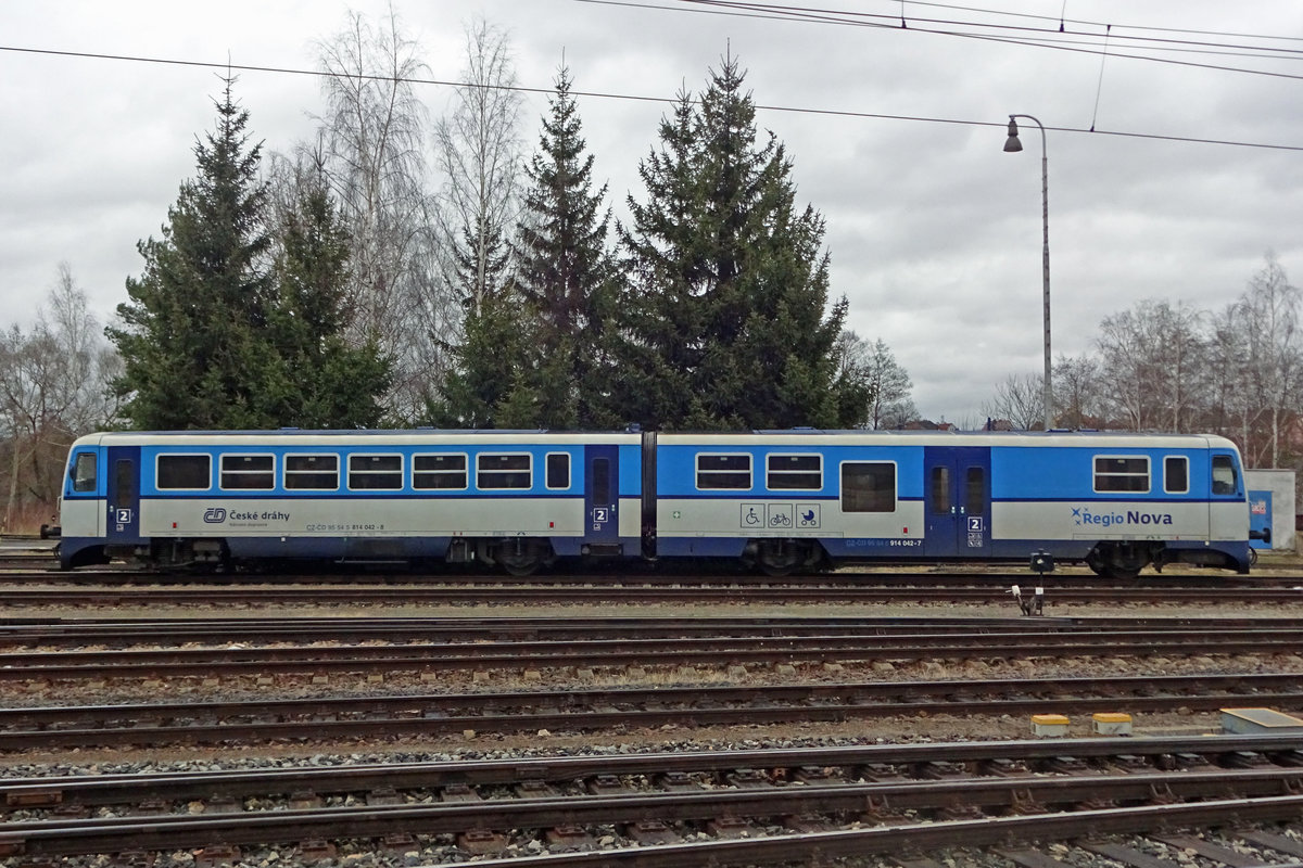 Side view on 814 042 at the CD-works in Havlickuv Brod on 23 February 2020.