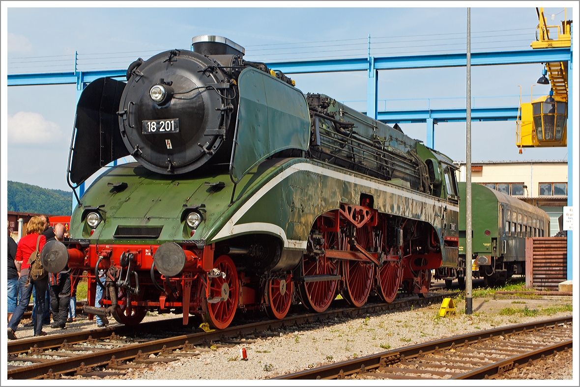 Simply a beauty ....

The express train steam locomotive 18 201 (ex DR 18 201 ex DR 02 0201-0) of the Dampf Plus (steam plus) stands at 24.08.2013 in the DB Steam Locomotive Work (DLW) in Meiningen. Here without tender.

It is, with a top speed of 182.5 km / h, the fastest operable steam locomotive in the world. In addition, it is unique, gave this locomotive and there is only one in the world.

The picture was taken at a public tour.