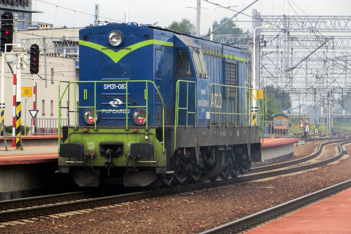 SM31-087 leaves Gliwice on 22 August 2021.