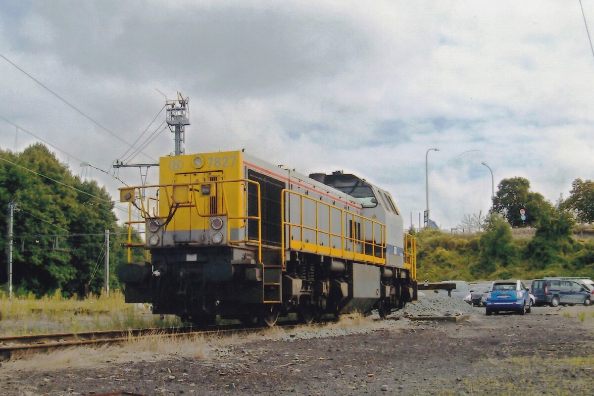 SNCB 7827 takes a weekend break at Saint-Ghislain on 11 September 2009.