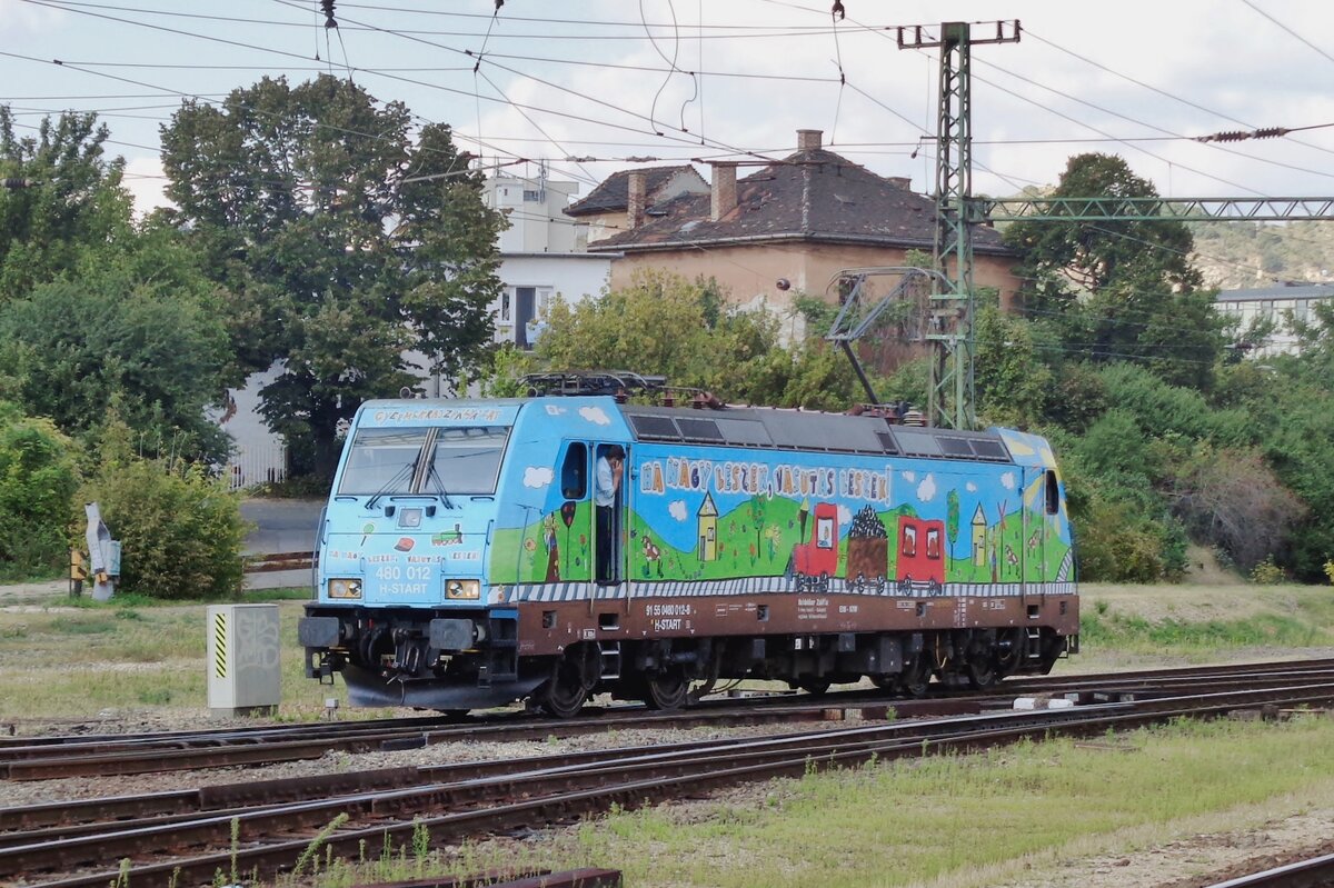 Solo ride for 480 012 through Kelenföld on 10 September 2018.