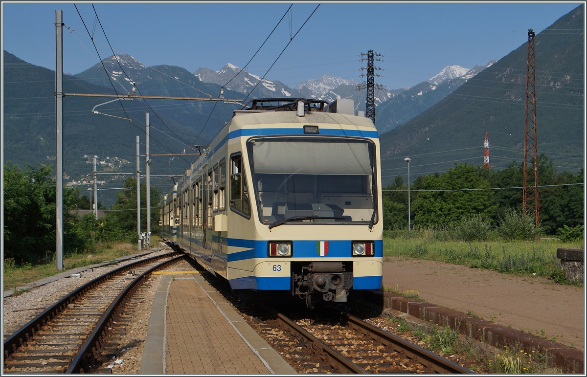 SSIF ABe 4/6 are leaving Masera. 
10.06.2014