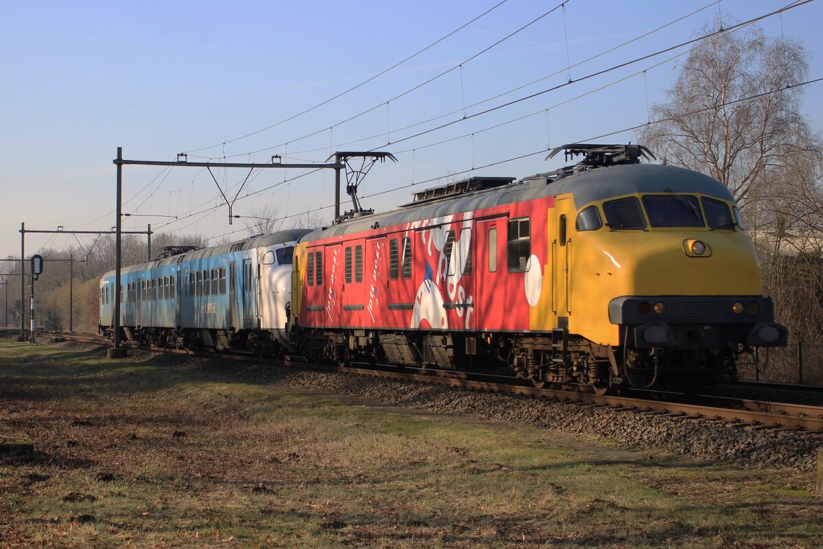 Stichting 2454CREW Mp 3029 passes through Alverna on 18 January 2026.