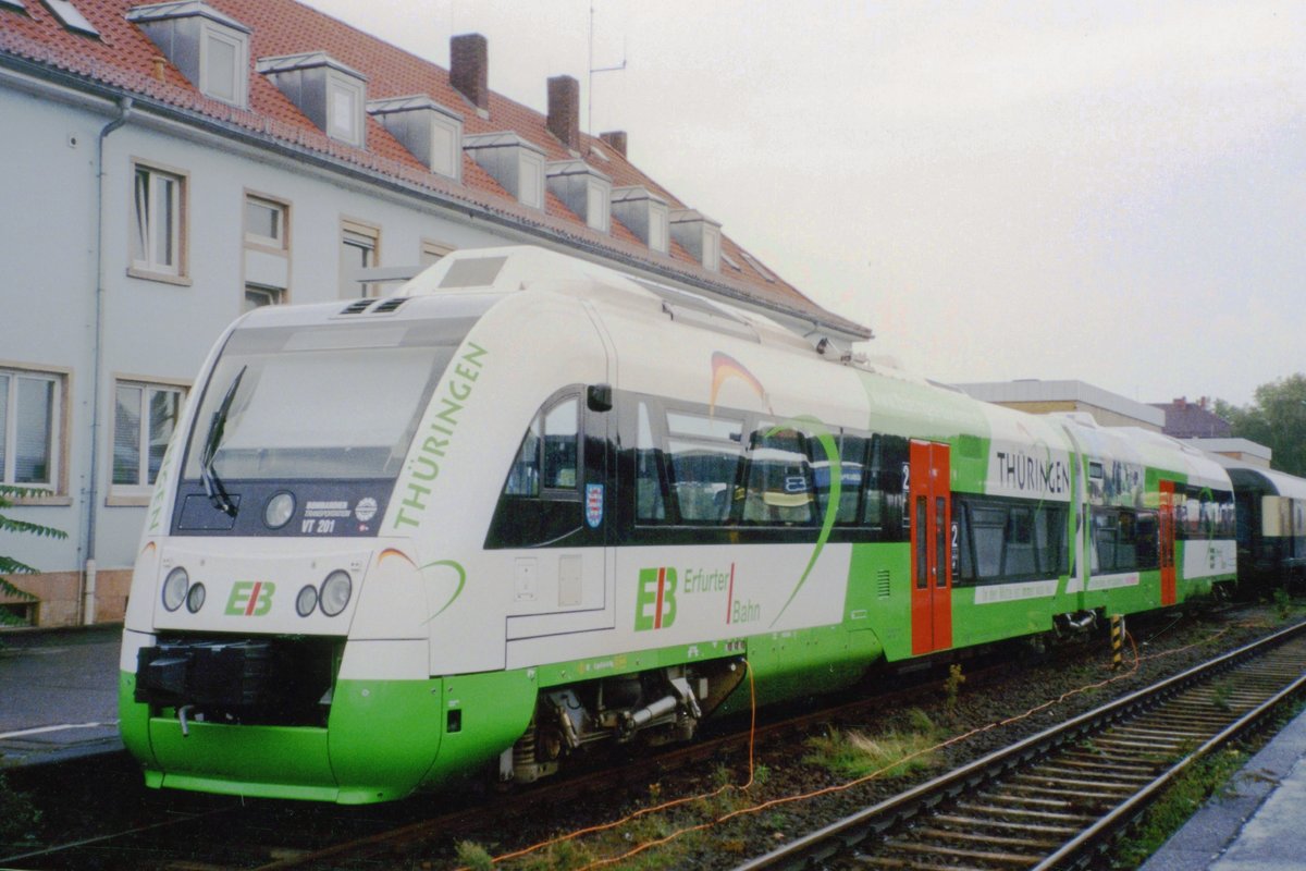 SüdThüringerBahn VT 201 stands in Landau (Pfalz) on 29 September 2005.
