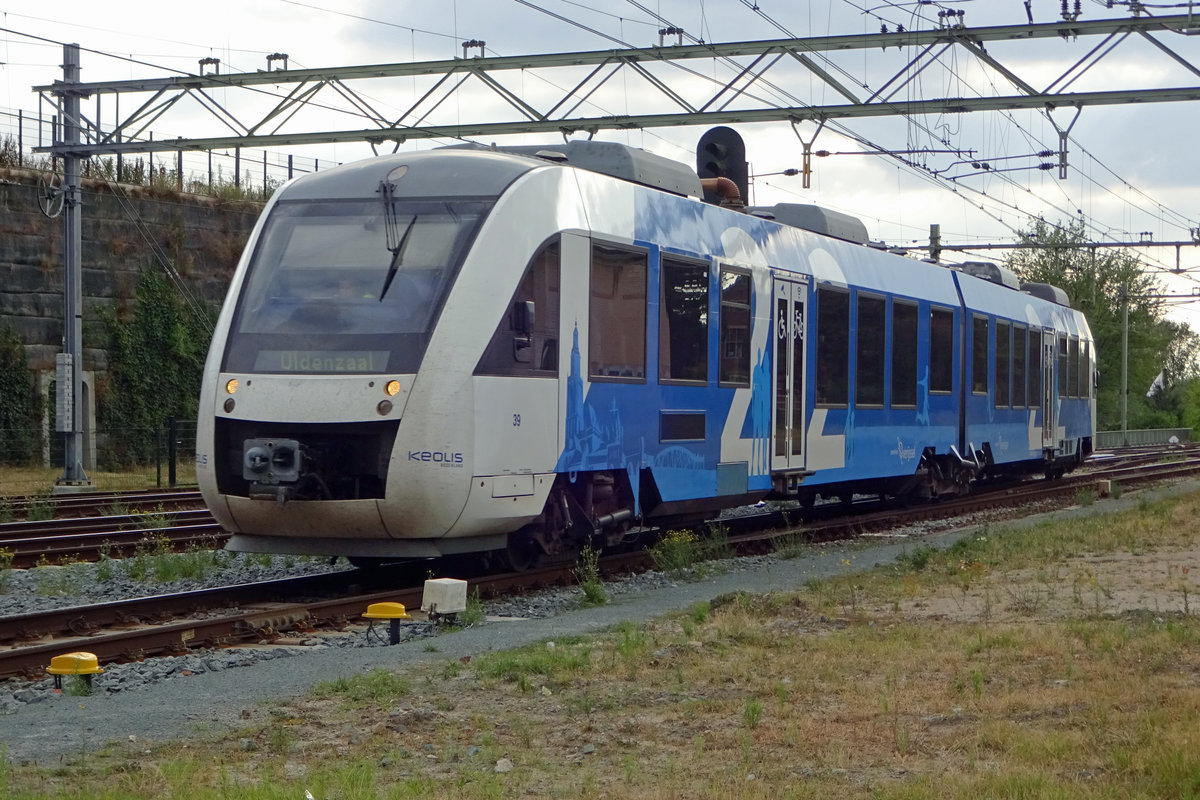 Syntus/Keolis 39 enters Oldenzaal on 12 August 2019.
