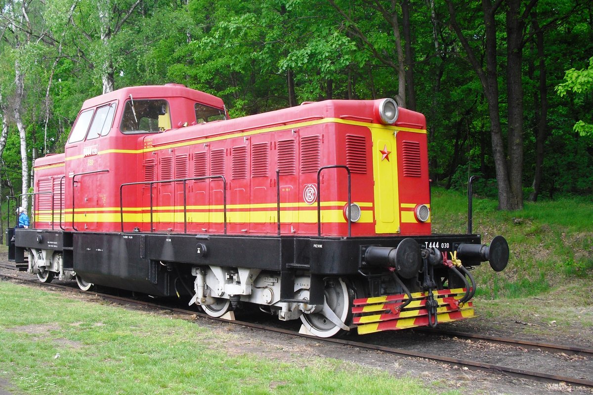 T444 030 has found her asylum at the railway museum of Luzna u Rakovnika on 13 May 2012.