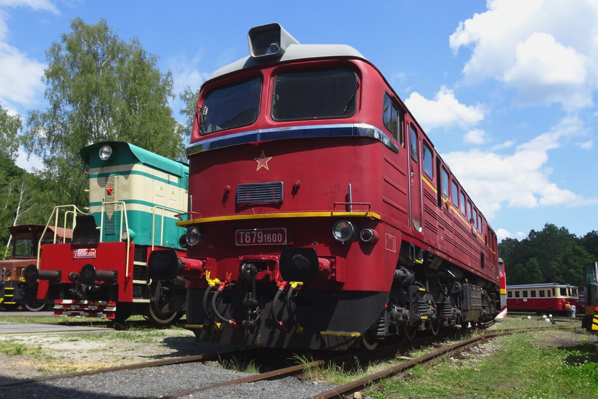 T679 1600 stands on 12 Juni 2022 in the railway museum of Luzna u Rakovnika.