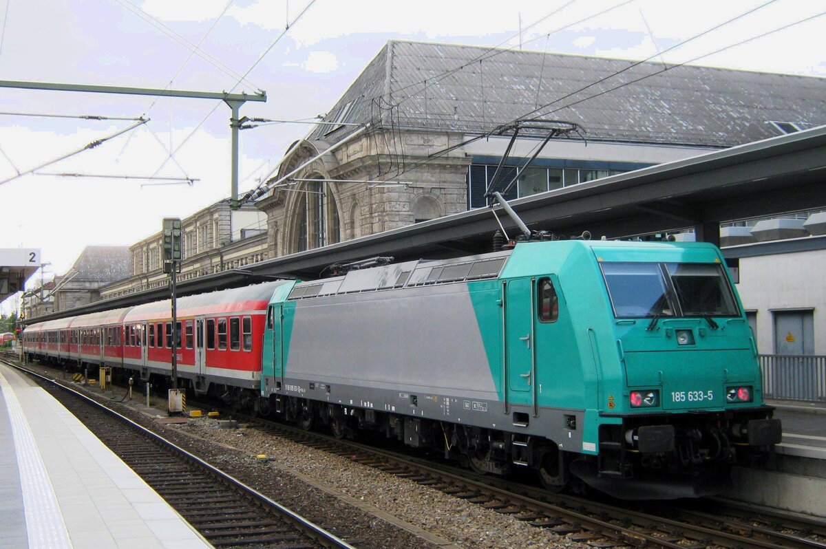 Talented? S-Bahn S-2 calls at Nürnberg Hbf on 2 May 2011 with 185 633 pushing -courtesey of the massive delays of Class 442 entering revenue earning service and DB Regio had to fill in the gaps. Ten years after, it was again a Talent EMU design that caused trouble. In 2020 Bombardier put herself to a sad end after horrendous failures of the Talent-3 design, that lead the aircraft builder to sell off the train buidling component. And Alstom, of which many believed to be in the ropes, ended up as the winner when they took over the Bombardier train builder component.