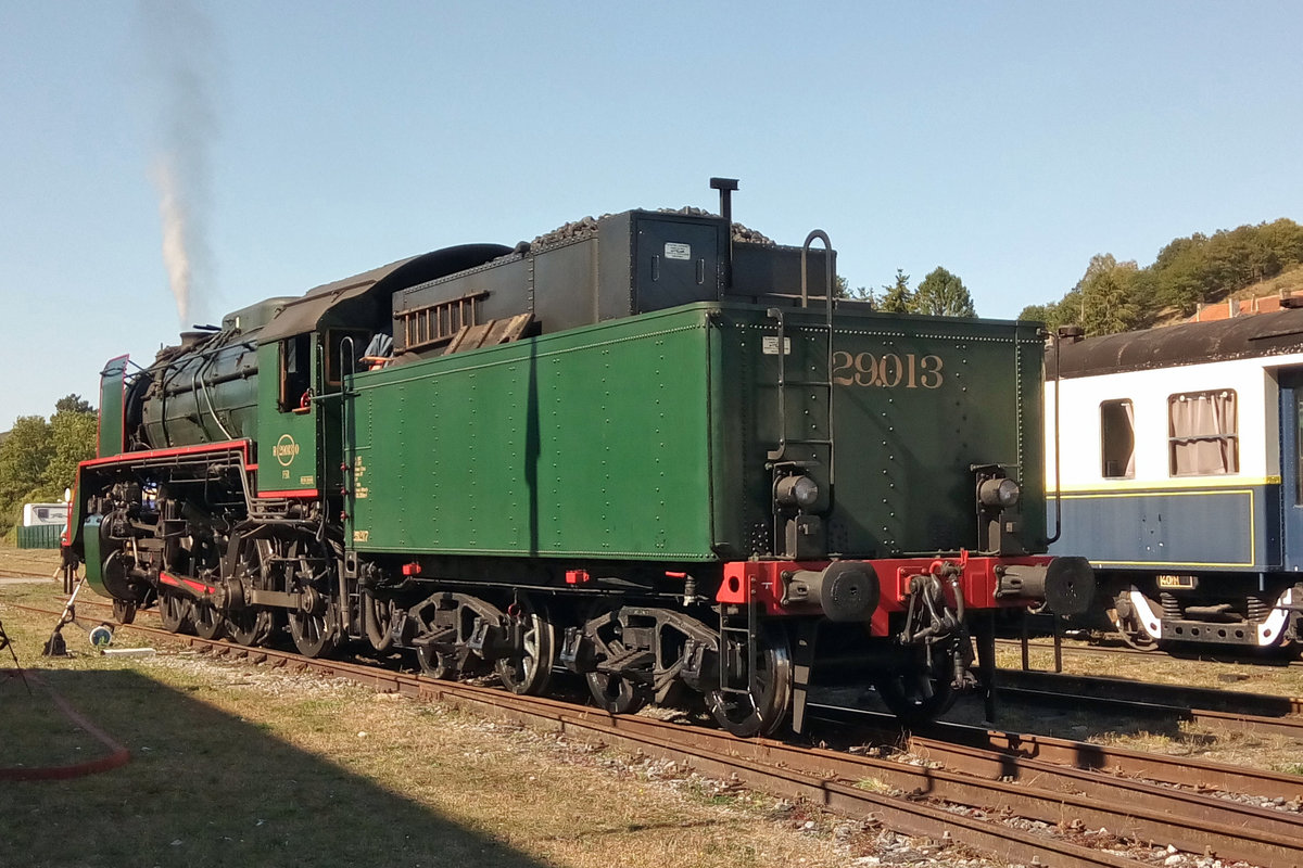 Tender shot on 29.013 at Treignes on 21 September 2019. The very last NMBS/SNCB steam  loco in normal service was 29.013 in 1966, one of about 280 1D US engines. As the only one of this class in Belgium, she became instantly a designated museum loco even before the last official scheduled steam trip to Dendermonde. Another member of this type rides in HUngary as 411.118 'Truman'. 