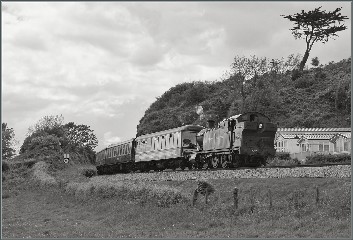 The 4277  Hercules  between Chruston and Goodrington. 13.05.2014