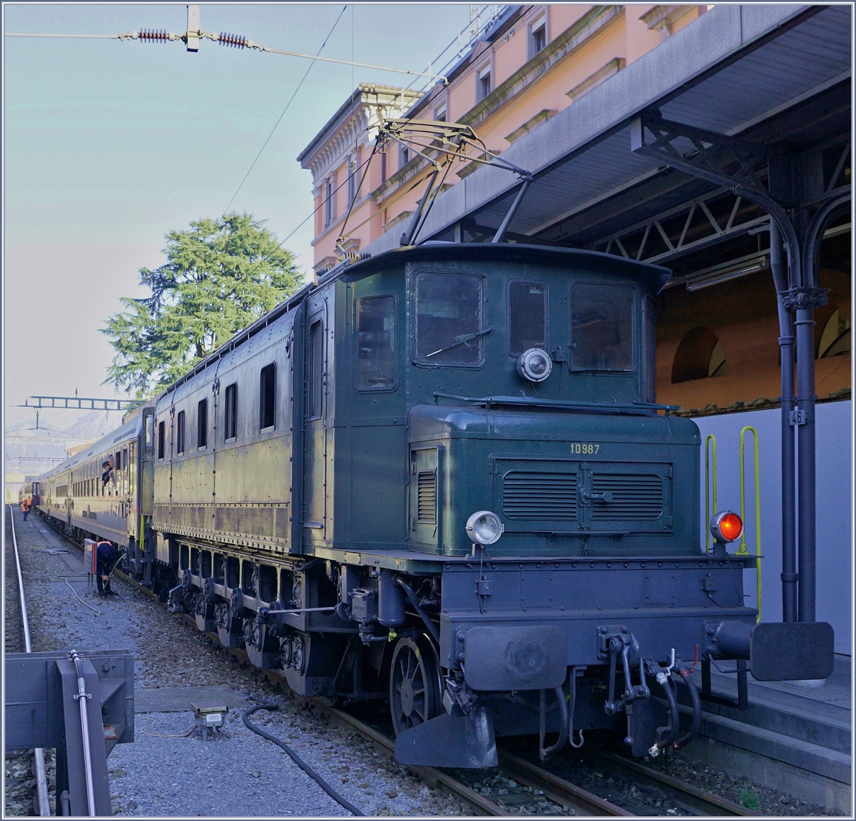 The Ae 4/7 10987 in Locarno.
21.03.2018