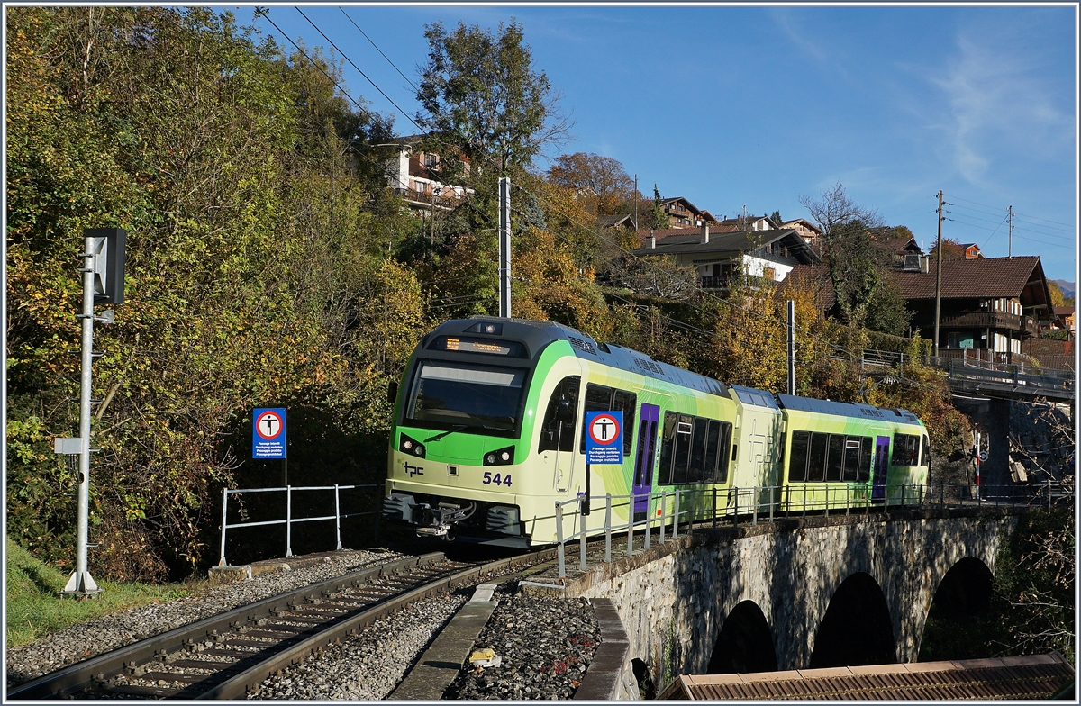 The AOMC GTW Beh 2/6 544 on the Bridge of Chemex.
28.10.2016