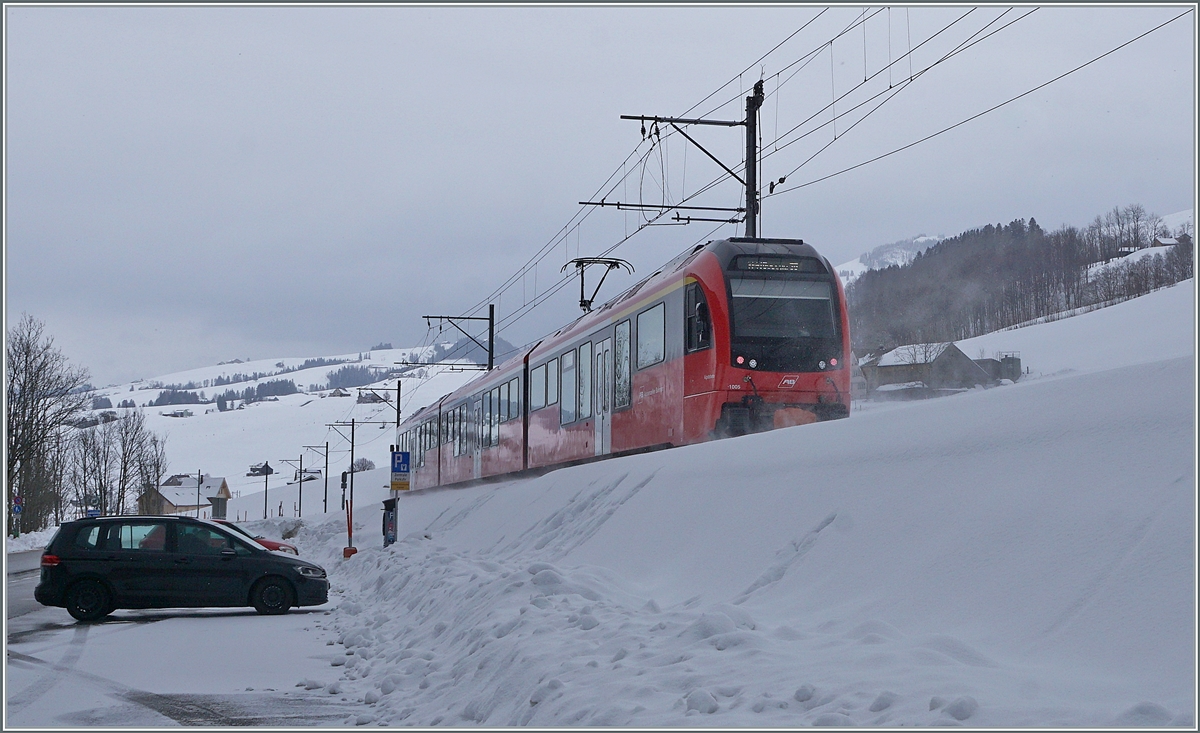 The Appenzeller Bahn ABe 4/12 1005 in Wasserauen on the way to Gossau. 

22.03.2021