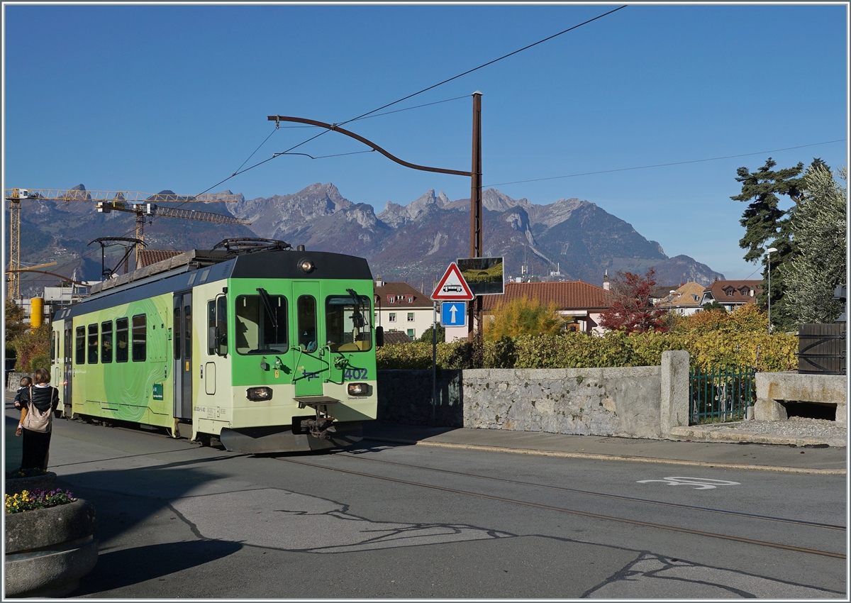 The ASD BDe 4/4 402 in Aigle on the way to Exergillod. 

27.10.2021