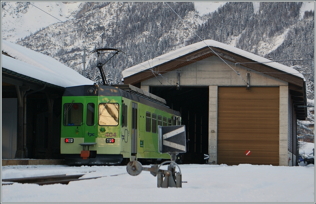 The ASD BDe 4/4 404 in Les Diablerets. 25.01.2014