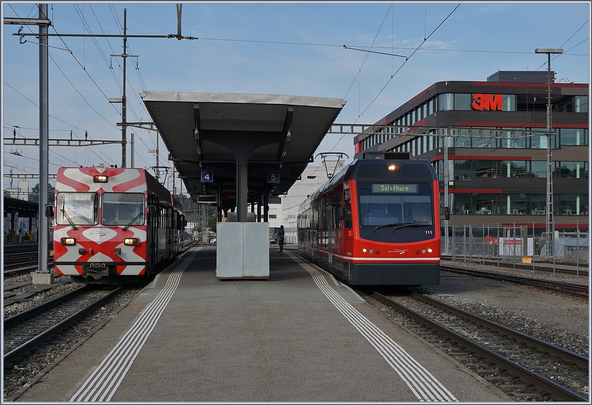 The asm Be 4/8 111  Jupiter  to Solothurn and the Bt (1) 12 with his Be 4/4 14 (ex FW) to St Urban in Langenthal.

10.08.2020