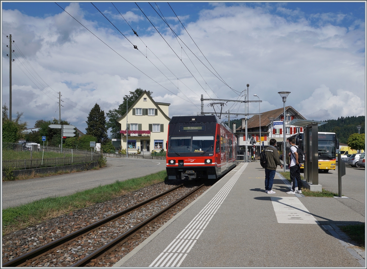 The ASM GTW Be 2/6 511 comming from Langenthal in St.Urban.

11.09.2021