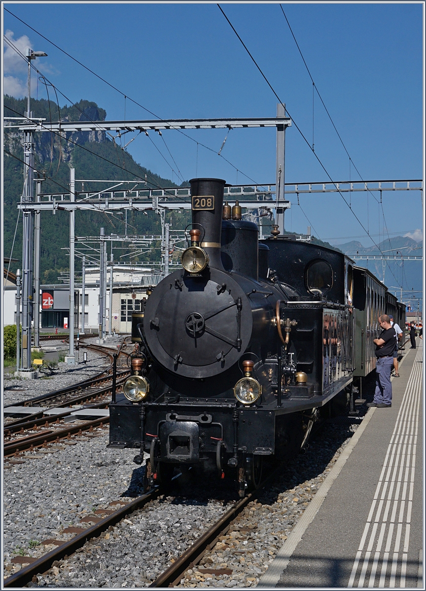 The Ballenberg Dampfbahn SBB G 3/4 208 in Meiringen.
30.6.2018
