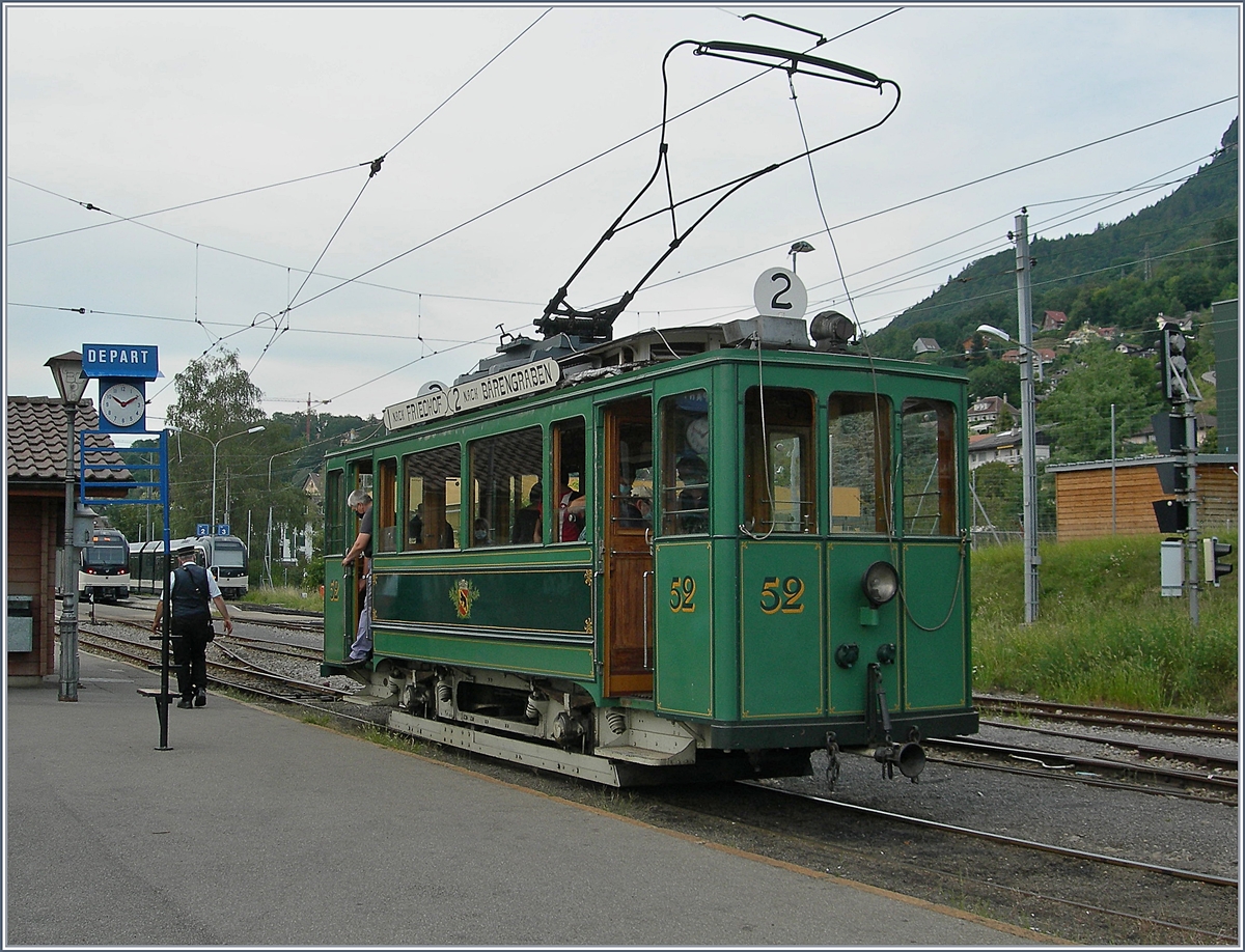 The Blonay-Chamby Ce 2/2 52 (Tramway Bern) in Blonay. 

16.08.2020