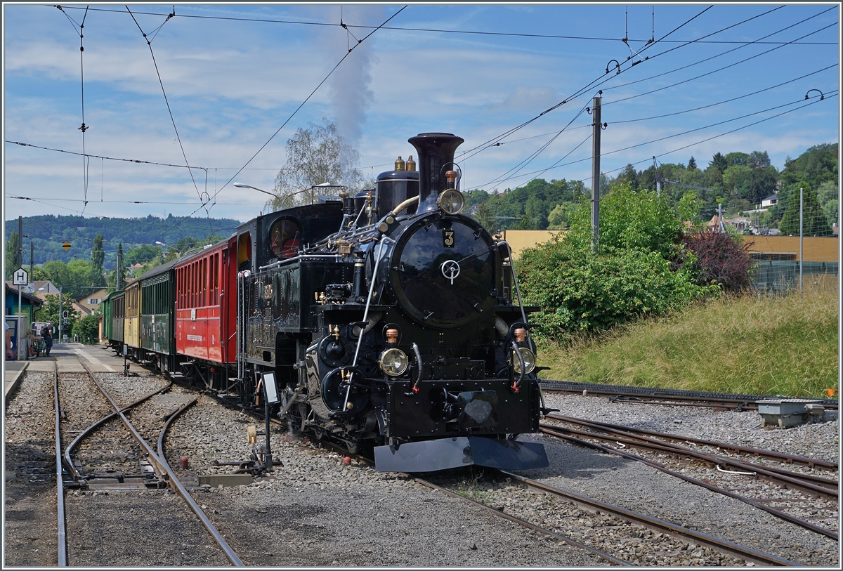 The Blonay-Chamby Steamer HG 3/4 N° 3 in Blonay is waiting his deparature to Chaulin. 

06.06.2022
