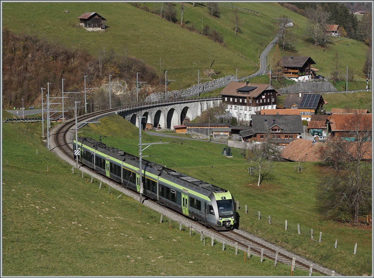 The BLS RABe 535 110  Lötschberger  on the way to Zweisimmen by Garstatt. 

09.11.2020