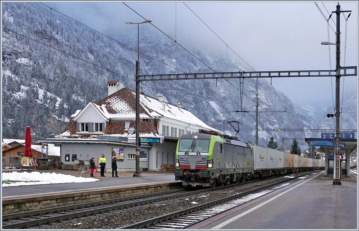 The BLS Re 475 409 in Kandersteg.
09.11.2017