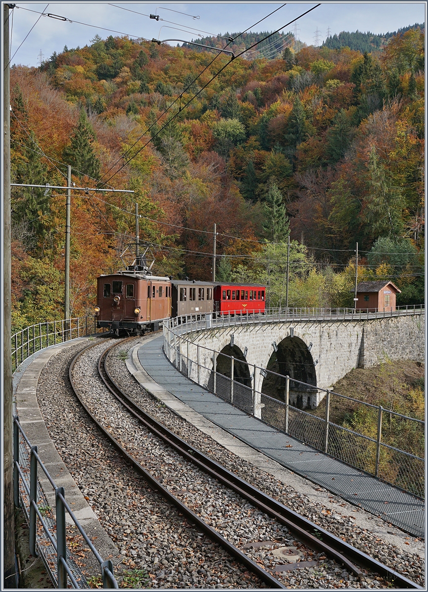 The BOB HGe 3/3 29 by the Blonay Chamby Railway on the way to Blonay by Vers chez Robert. 27.10.2019