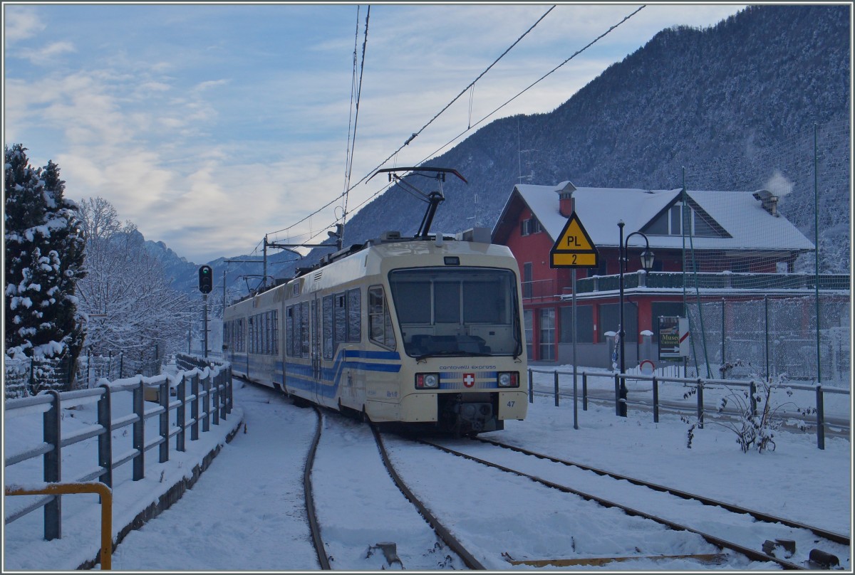 The  Centovalliexpress  from Domodossola to Locarno in Druogno. 08.01.2016