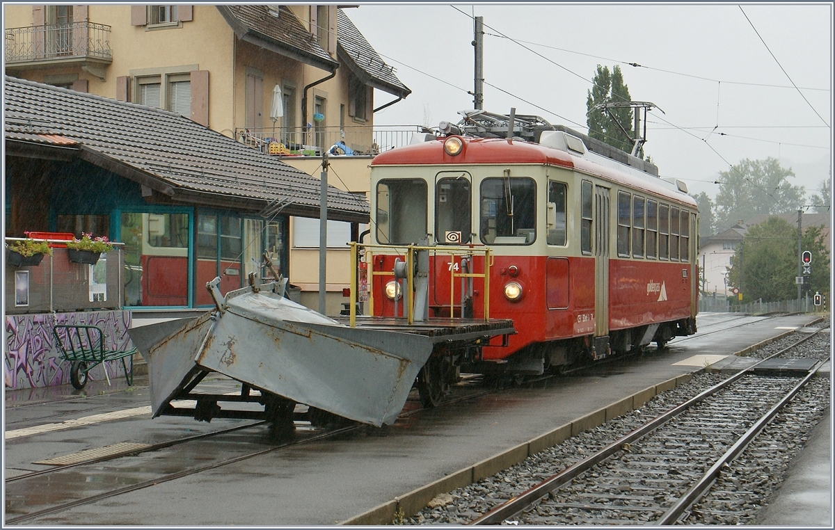 The CEV BDeh 2/4 in Blonay (for the Blonay-Chamby).
17.09.2016