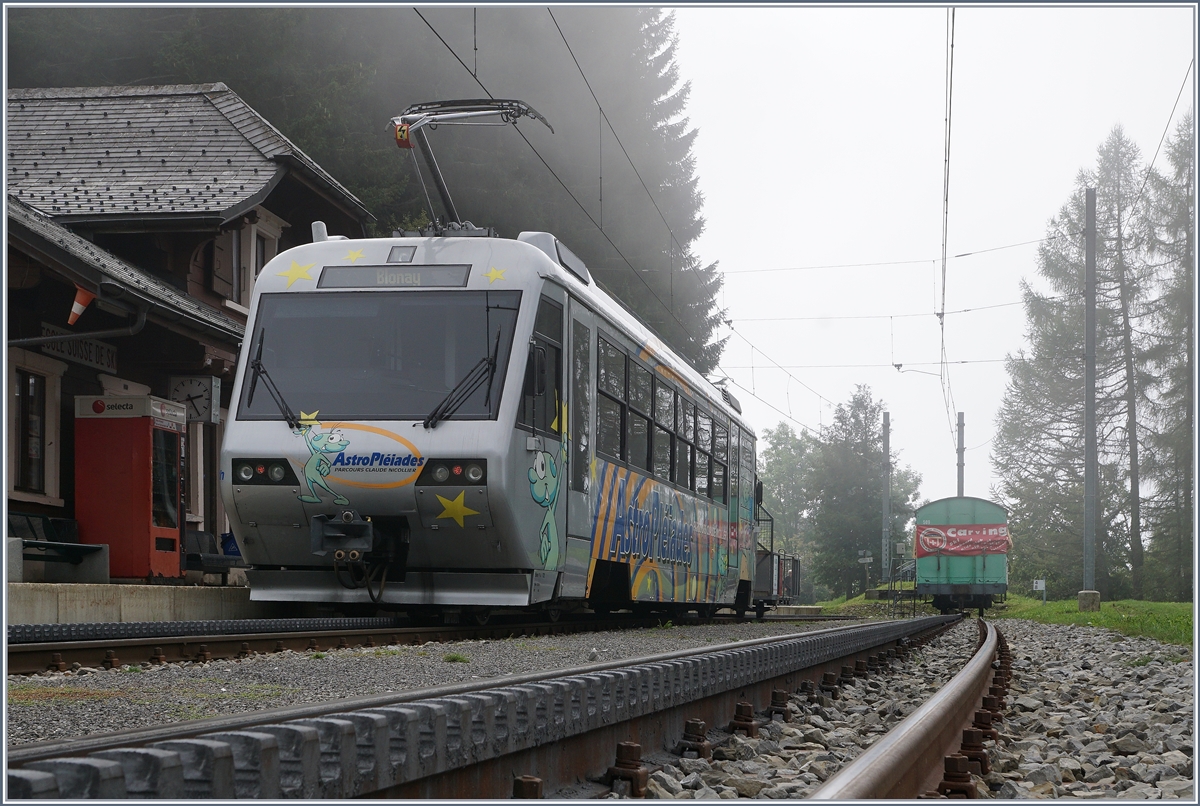 The CEV Beh 2/4 72 on the Les Pleiades Station. 

22.09.2016