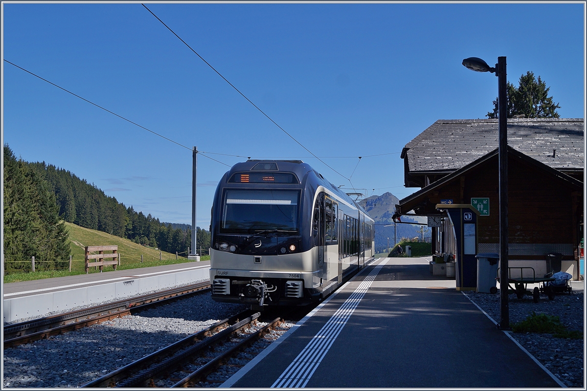 The CEV MVR ABeh 2/6 7504  VEVEY  on the summit Station Les Pleiades.
27.08.2018 