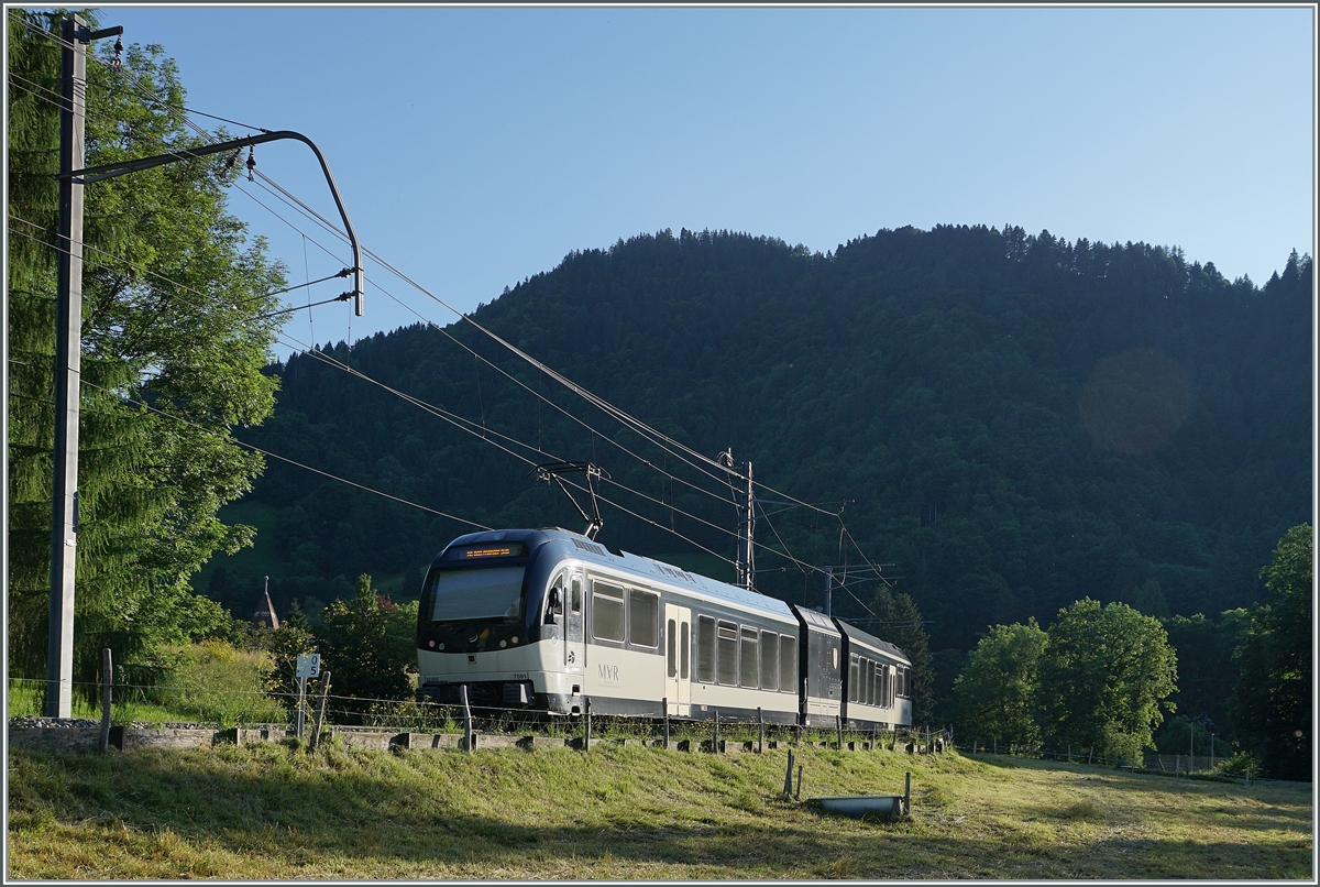 The CEV MVR ABeh 2/6 7501 is on the way as R 34 2308 from Montreux to Les Avants and reaches its destination in a few moments. The picture was taken shortly before Les Avants. June 28, 2024