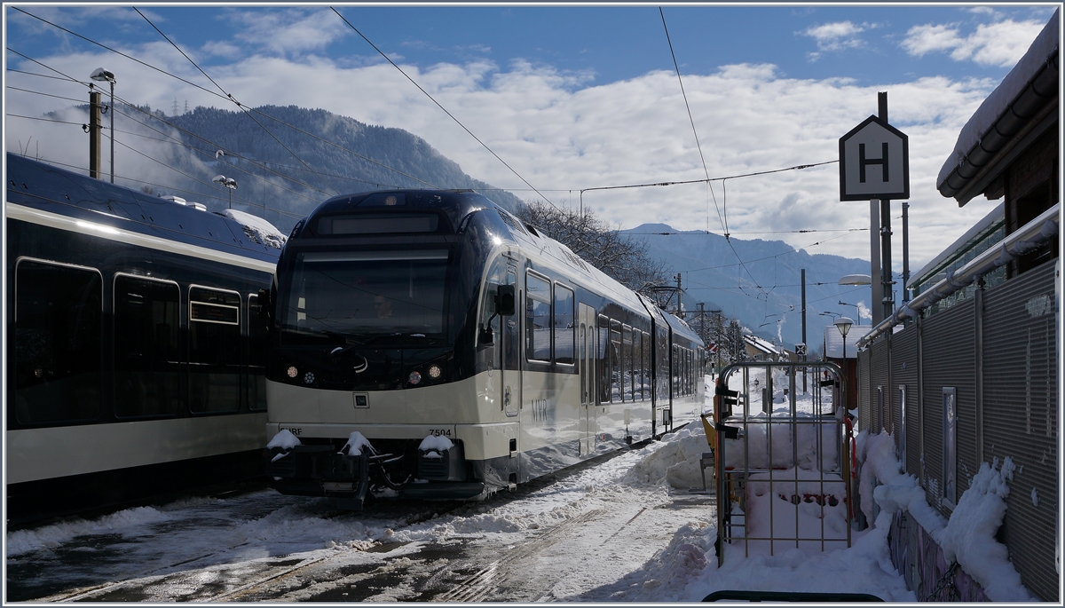 The CEV MVR GTW ABeh 2/6 7504 in Blonay.
15.01.2017