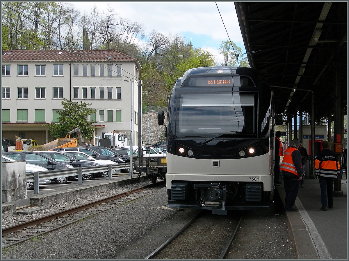 The CEV MVR SURF ABeh 2/6 7501 in Vevey.
12.04.2016