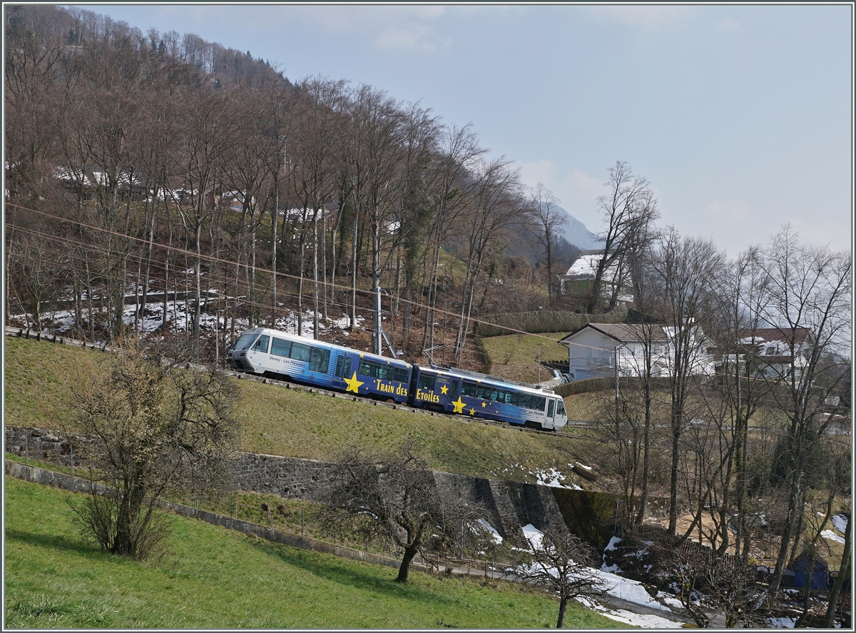The CEV  Train des Etoiles  on the way to the Les Pleaides between Prélaz and Tusigne.
13.03.2016