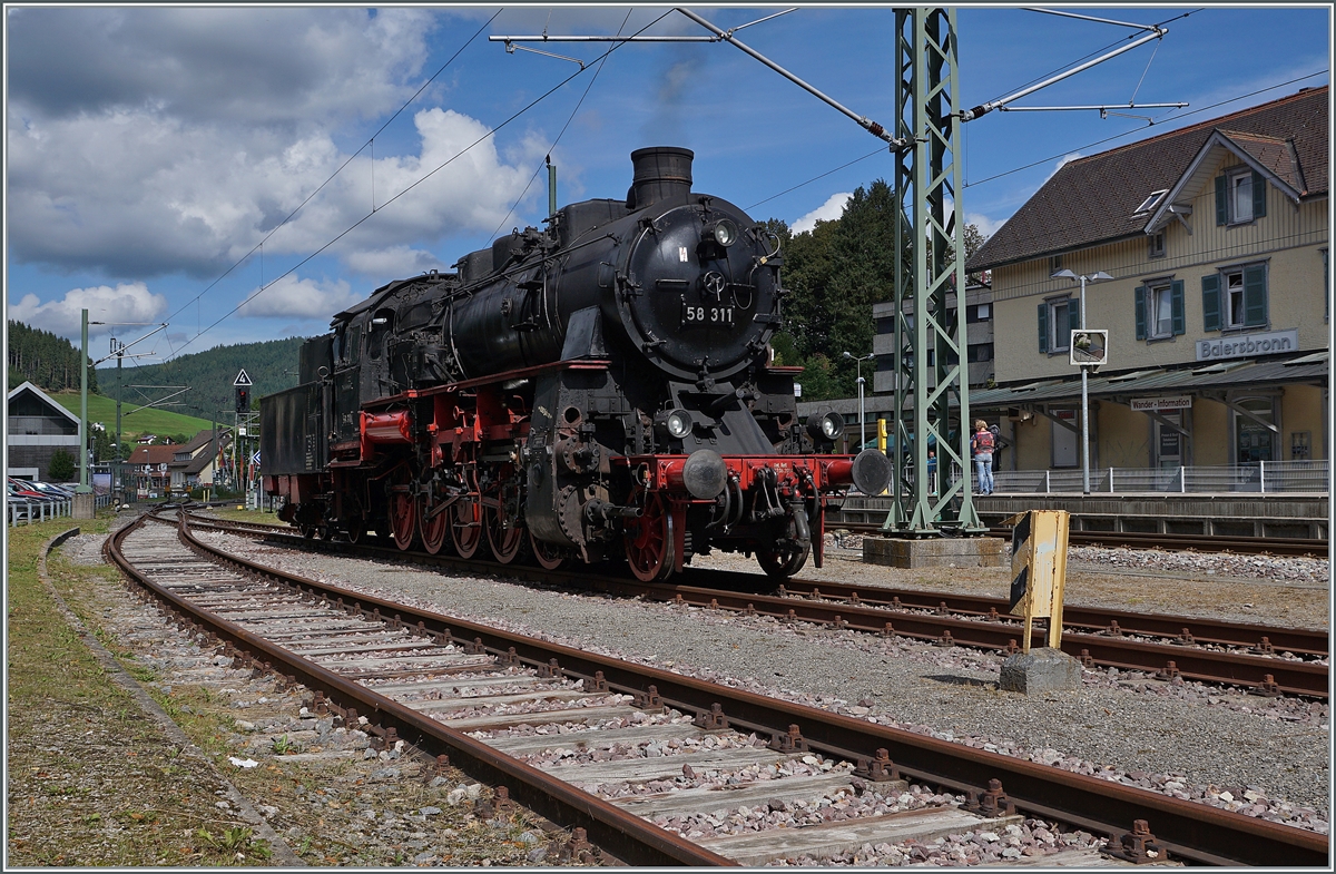 The D-UEF 90 80 0058 311-6, / G12 / 58 311 in Baiersbronn. 

12.09.2021

