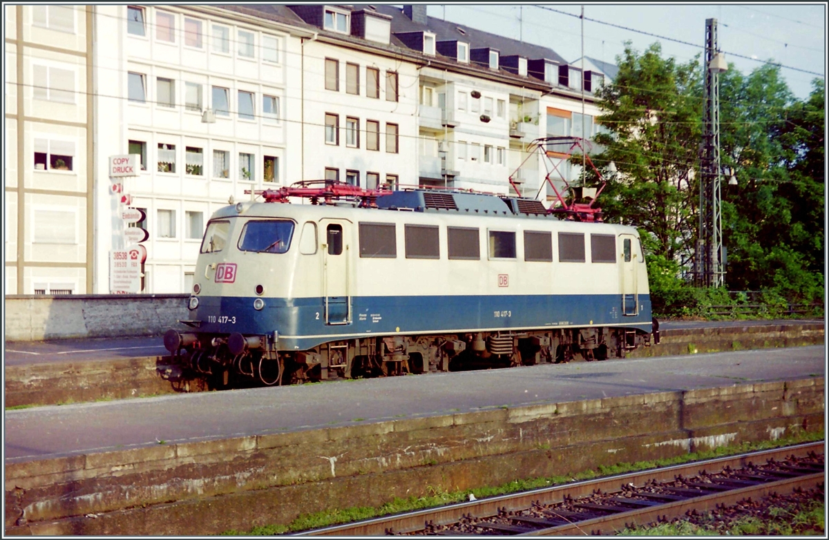 The DB 110 417-3 in Koblenz Hbf. 

12.05.1998