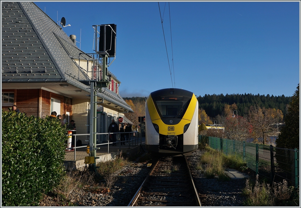 The DB 1440 172 and an other one on the way to Seebrugg by his stop in Schluchsee. 

13.11.2022