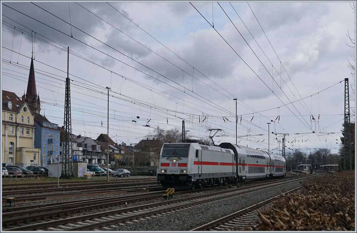 The DB 146 560-8 with an IC to Stuttgart in Radolfszell.

19.03.2019