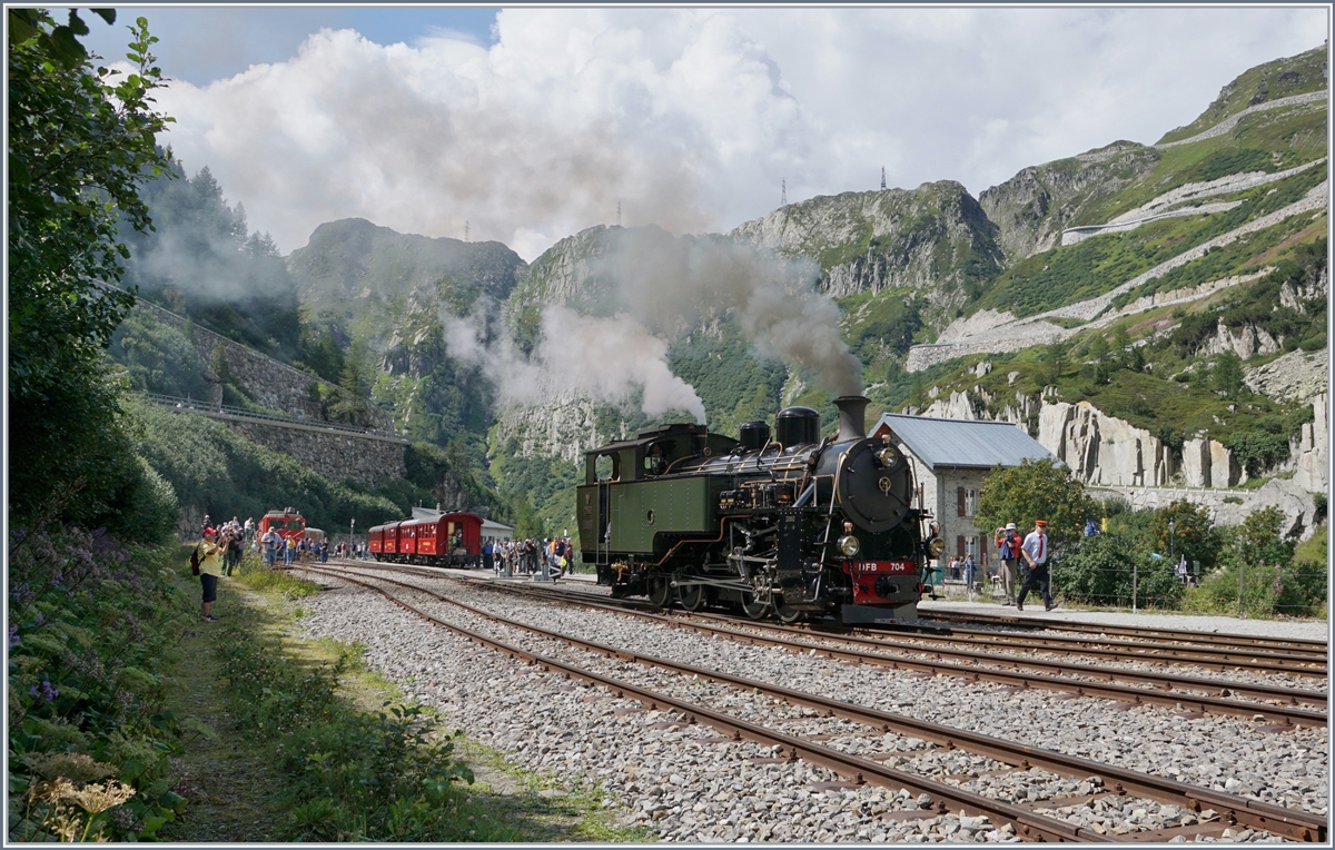 The DFB HG 4/4 704 (ex 40-304) in Gletsch. 

31.08.2019