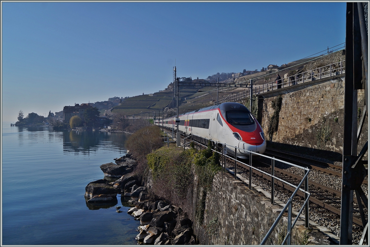 The EC 34 form Milano to Geneve by Rivaz.
07.03.2014
