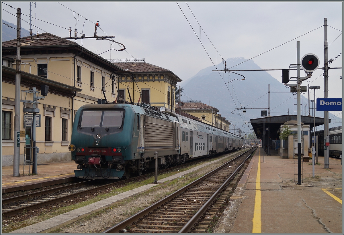 The FS Trenitalia E 646.391 in Domodossola. 
03.04.2014