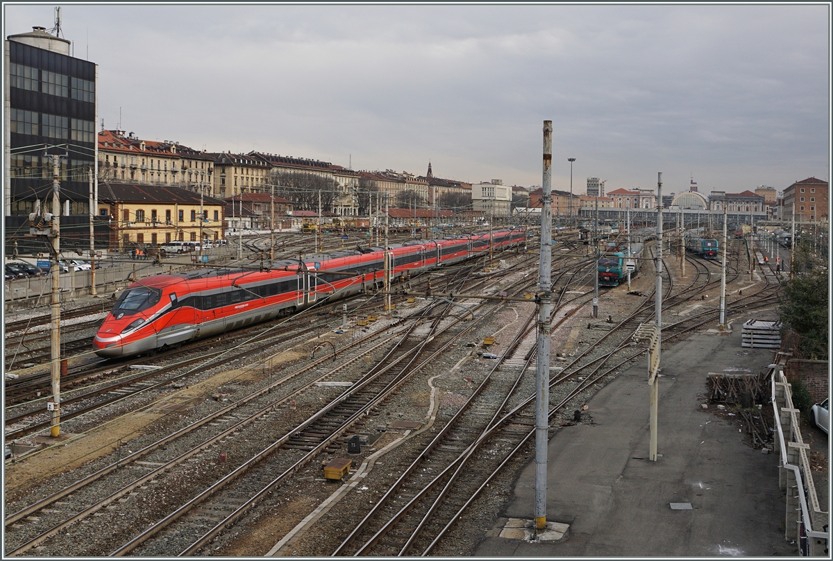 The FS Trenitalia ETR 400  Frecciarossa 1000  9600 from Roma is arriving at Torino PN.
09.03.2016