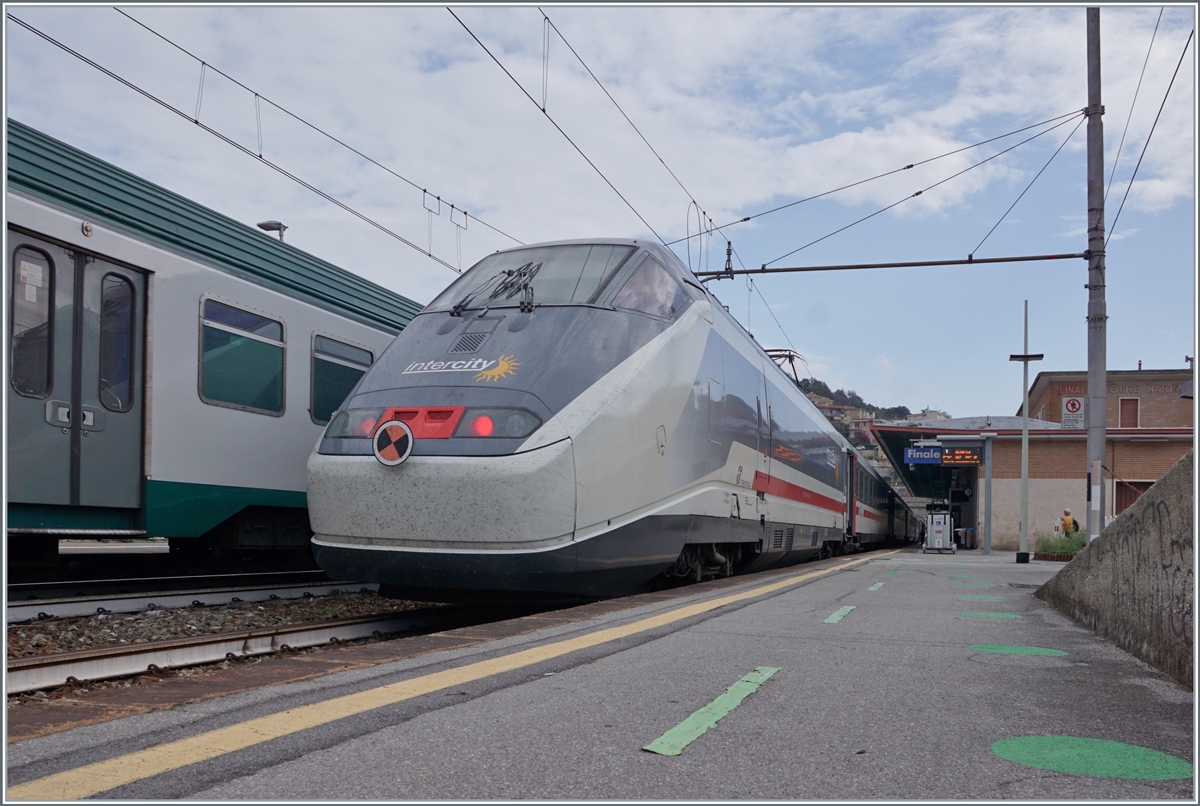 The FS Trenitalia IC 631 on the journey from Ventimiglia to Milano leaves Finale Ligure train station after a short stop.

September 16, 2023