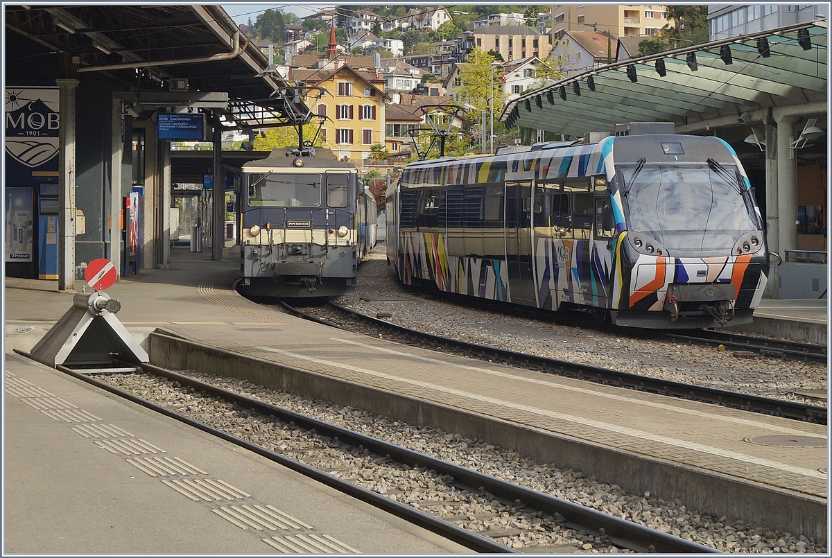 The GDe 4/4 6004 an the Lenkerpendel  Monach  (created by -Sarah Morris) in Montreux. 

26.04.2020